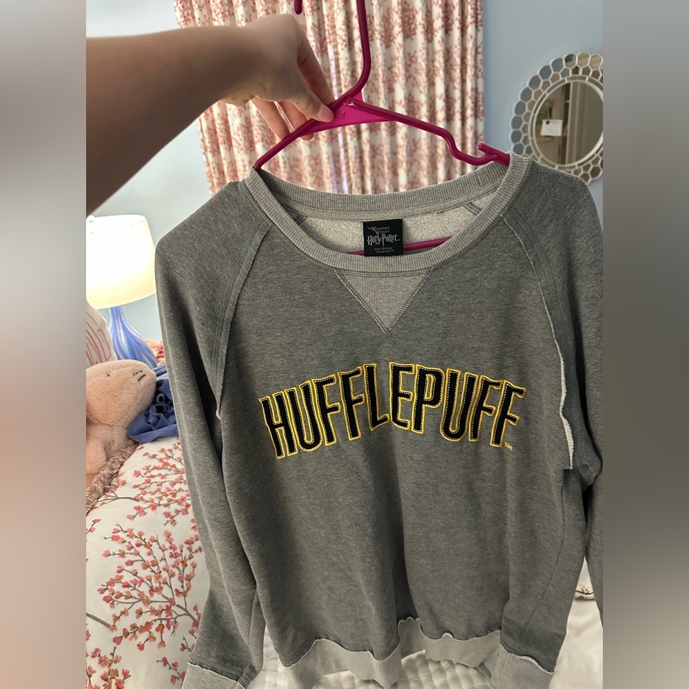 Hufflepuff Gray Sweater